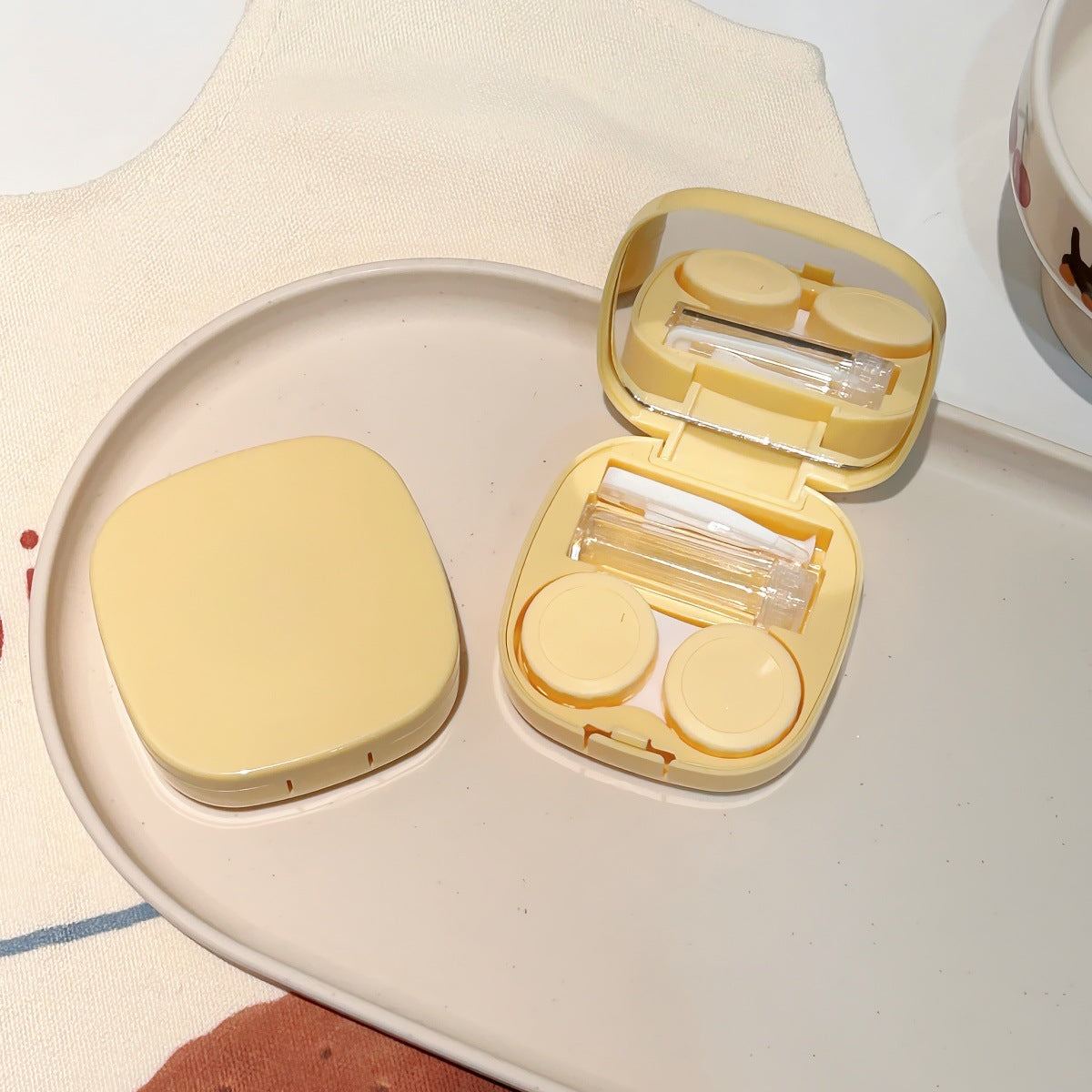 Like Fish Solid Color Portable Coloured Contact Lens Case