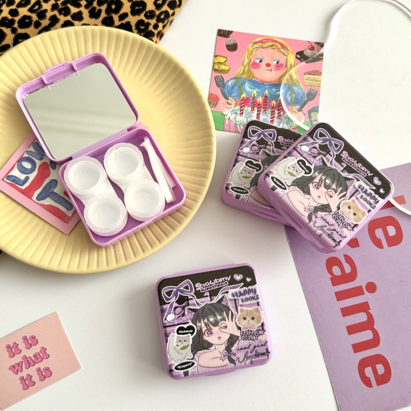 Cool Girl Coloured Contact Lens Case