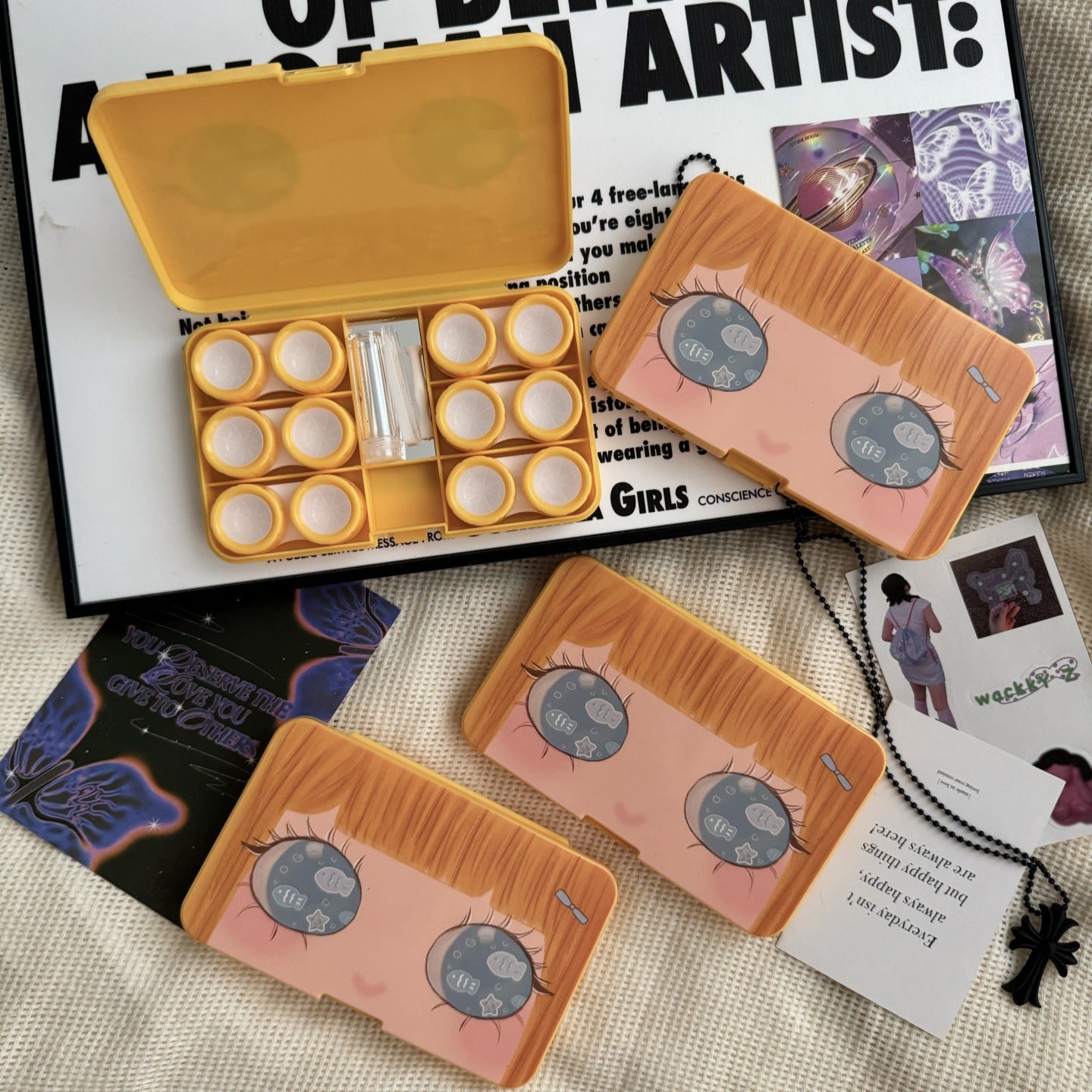 Big Eye Girl Coloured Contact Lens Case