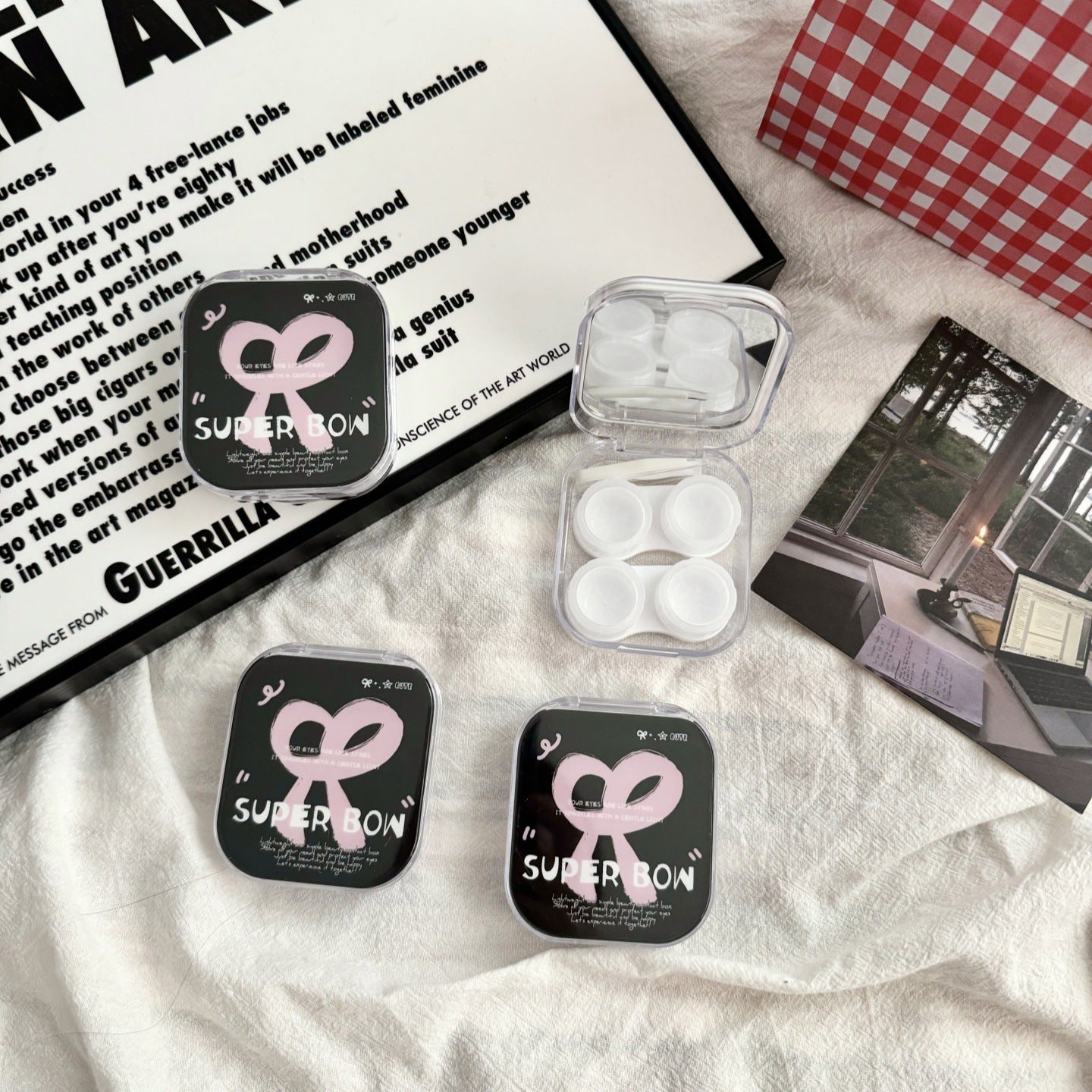Super Bow Coloured Contact Lens Case