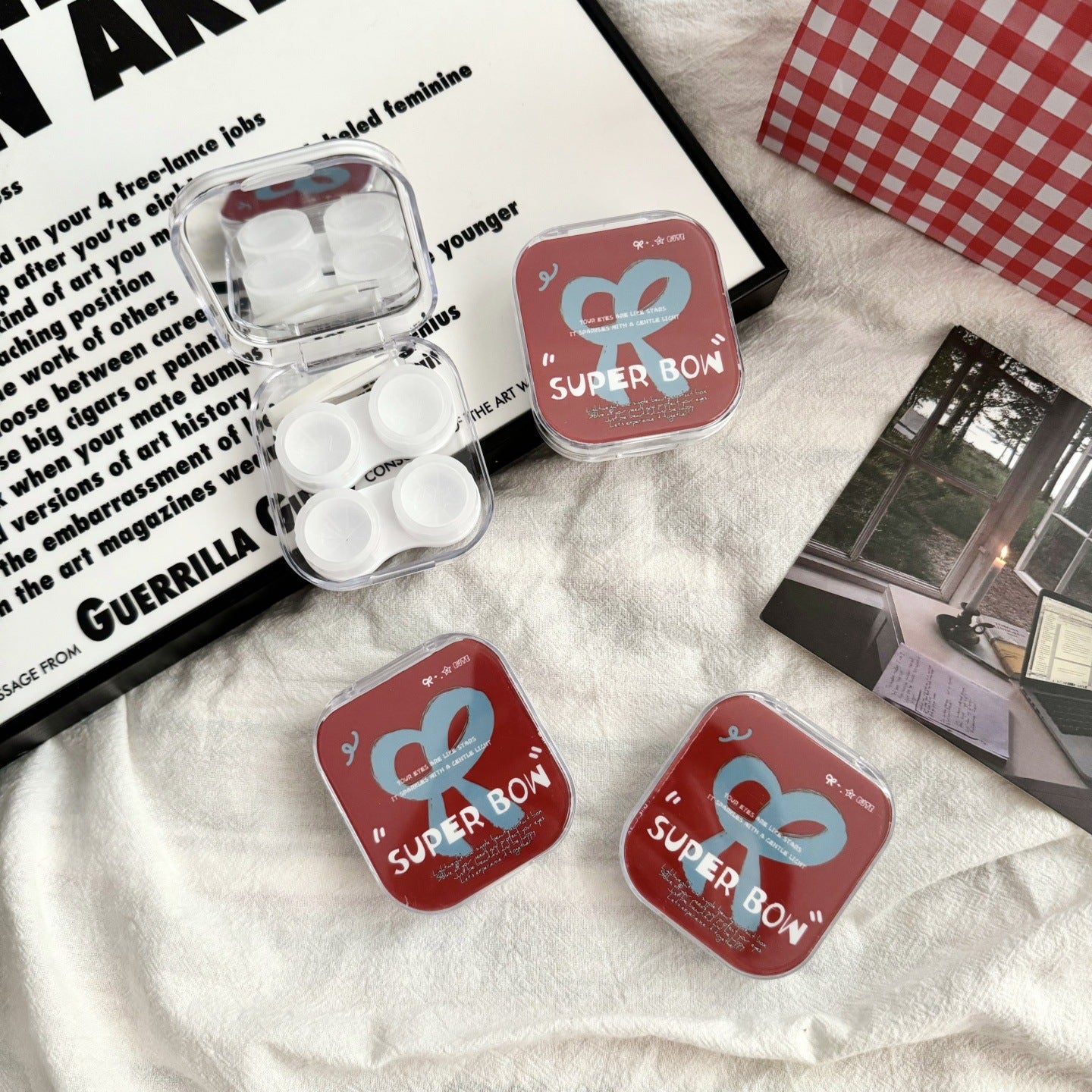 Super Bow Coloured Contact Lens Case