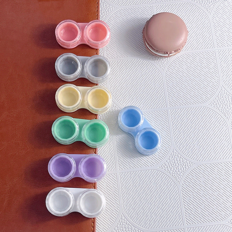 Contracted Colored Contact Lens Case