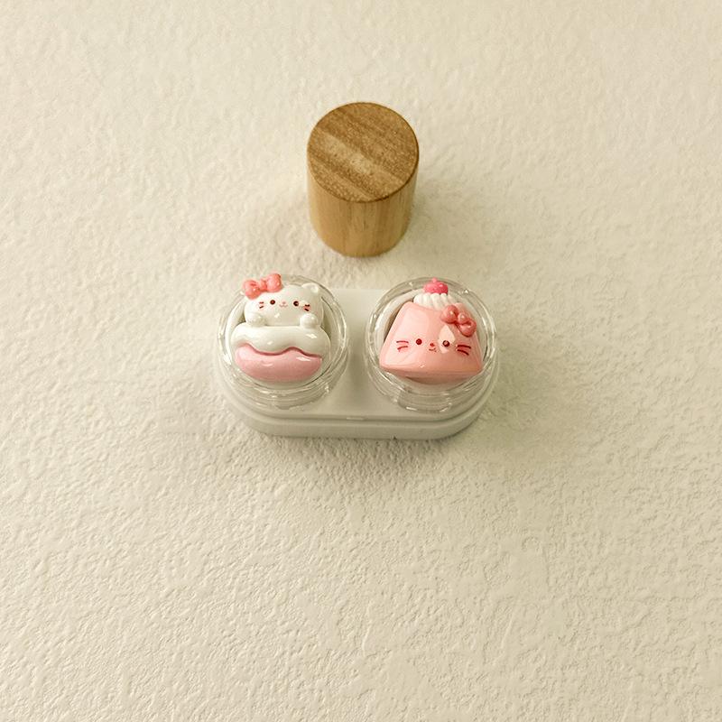 Cute Cartoon Colored Contact Lens Case